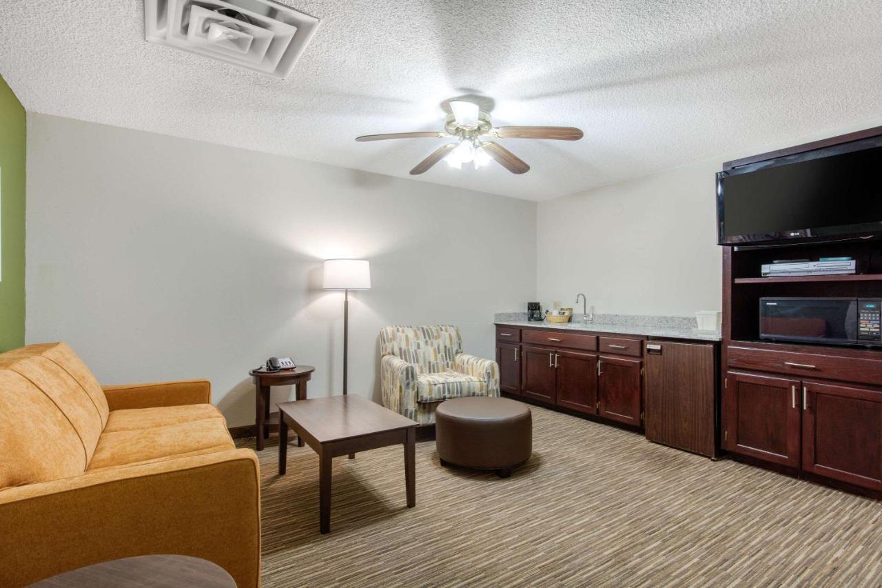 Quality Inn & Suites Mountain Home North Luaran gambar